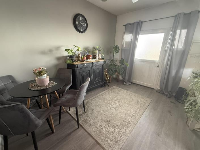 Image No.8-3 Bed Apartment for sale