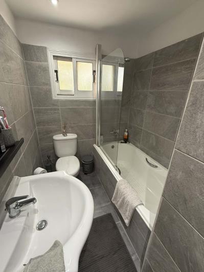 Image No.22-3 Bed Apartment for sale