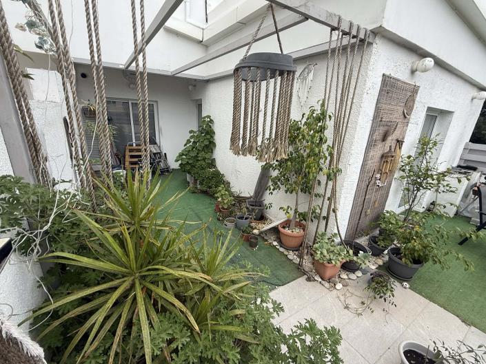 Image No.25-3 Bed Apartment for sale