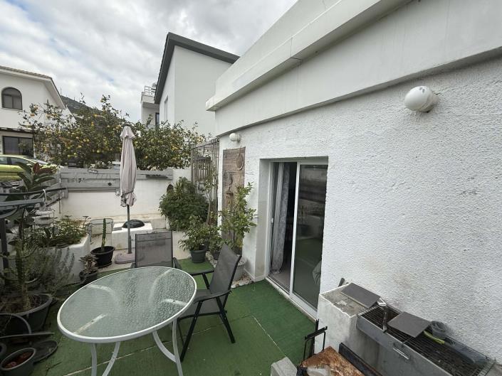 Image No.26-3 Bed Apartment for sale