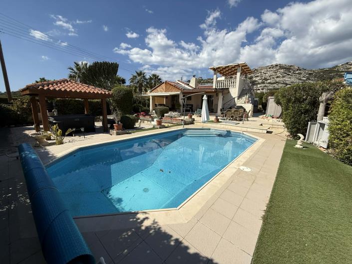 Image No.31-2 Bed Bungalow for sale