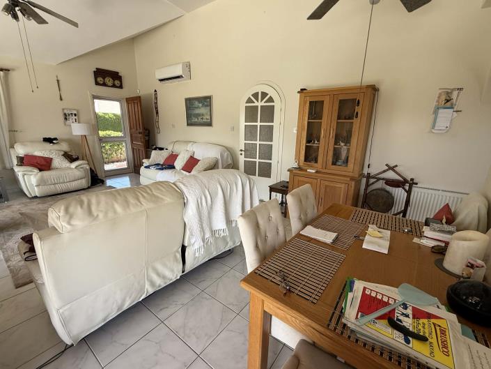 Image No.11-2 Bed Bungalow for sale