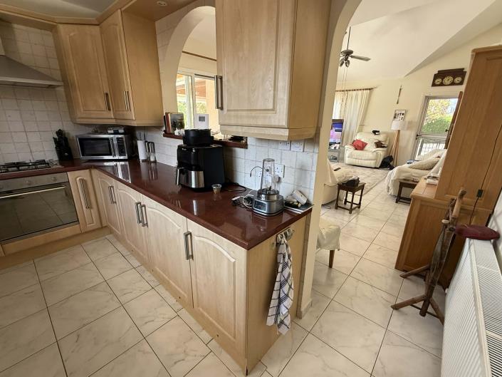 Image No.7-2 Bed Bungalow for sale