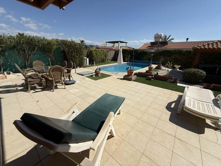 Image No.2-2 Bed Bungalow for sale