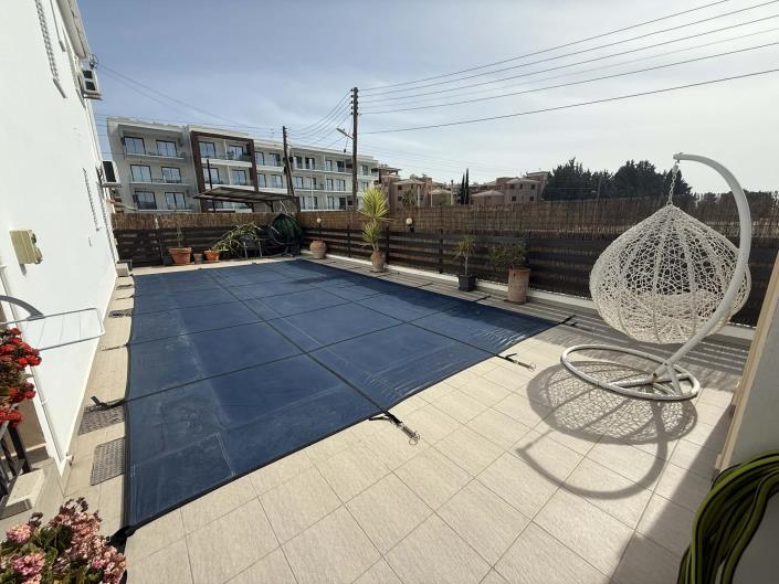 Image No.21-2 Bed Semi-Detached for sale