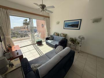 75e513e5-699a-4a17-aa40-feed06b8853c