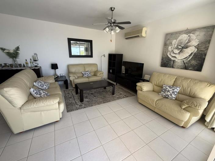 Image No.10-3 Bed Apartment for sale