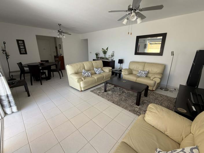 Image No.9-3 Bed Apartment for sale
