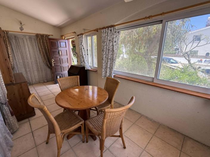 Image No.18-2 Bed Bungalow for sale