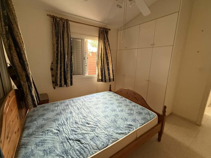Image No.16-2 Bed Bungalow for sale