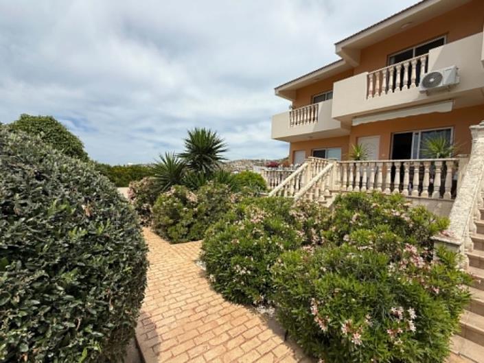 Image No.3-2 Bed Townhouse for sale