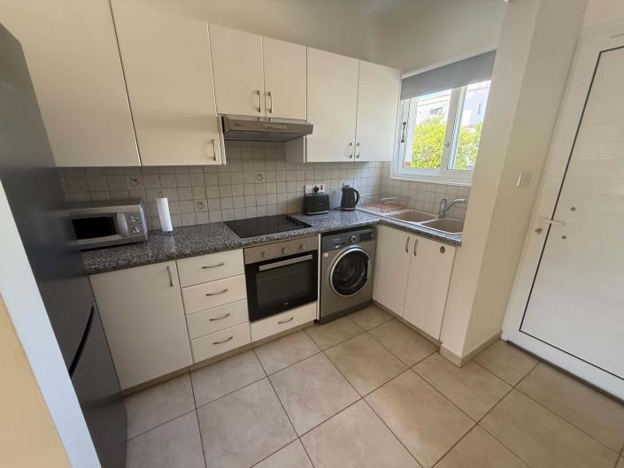 Image No.4-2 Bed Semi-Detached for sale