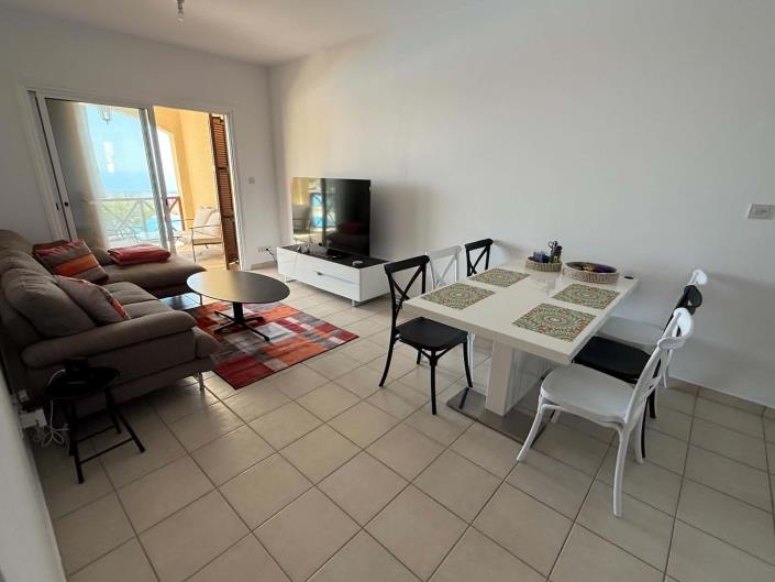 Image No.4-Appartement de 2 chambres à vendre à Tsada