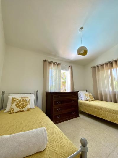 Image No.7-3 Bed Villa / Detached for sale