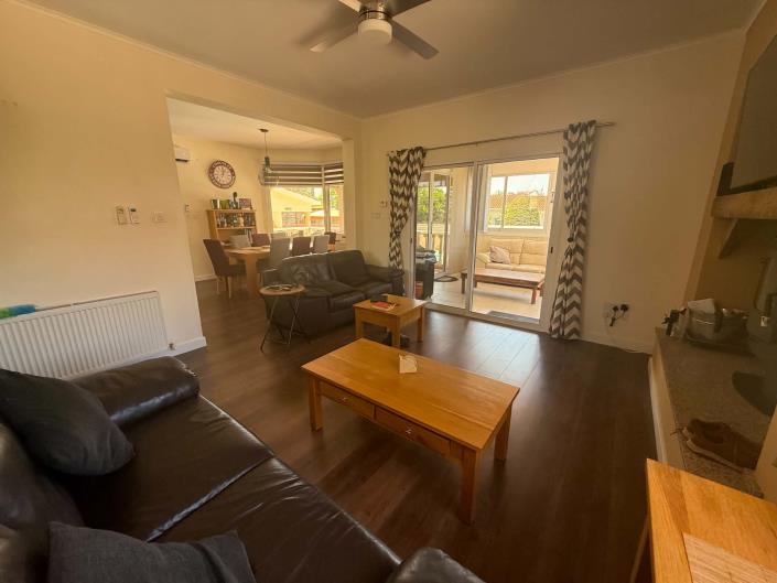 Image No.10-3 Bed Villa / Detached for sale