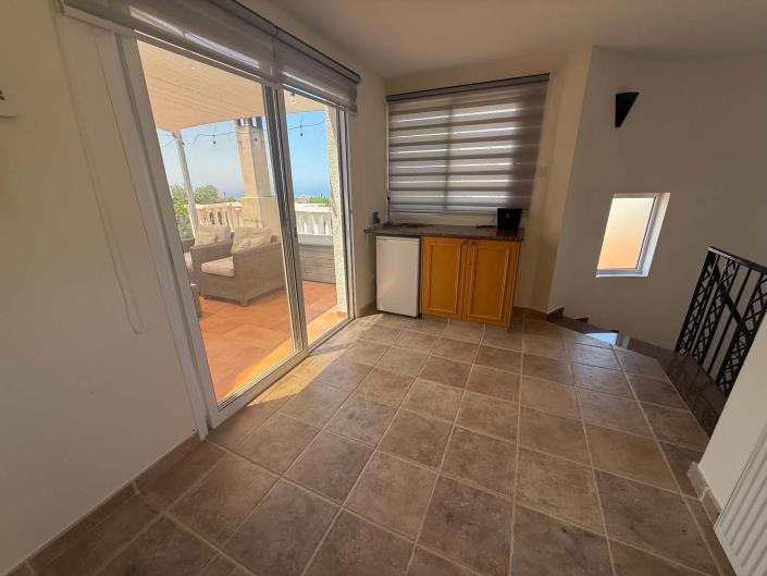 Image No.14-3 Bed Villa / Detached for sale
