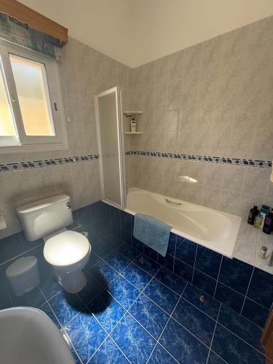 Image No.25-3 Bed Bungalow for sale