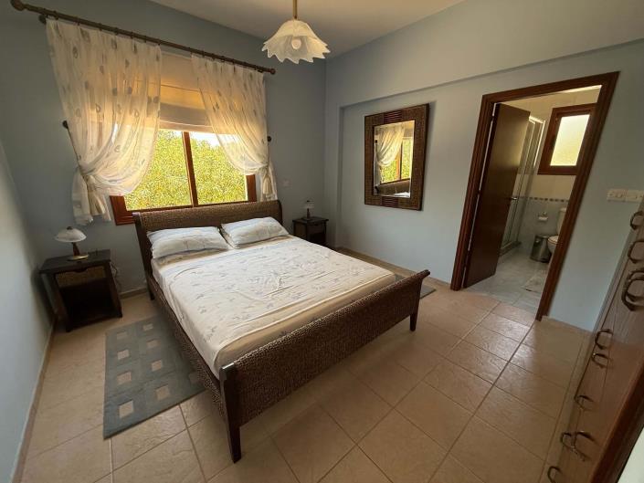 Image No.8-Villa / Détaché de 5 chambres à vendre à Konia