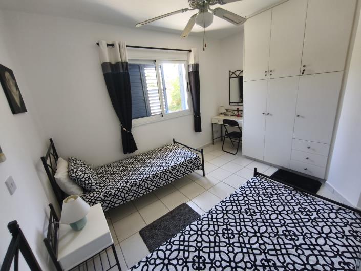 Image No.17-2 Bed Townhouse for sale