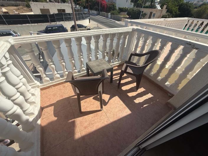 Image No.21-2 Bed Townhouse for sale