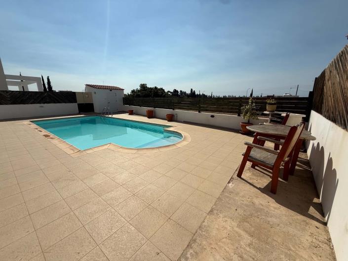 Image No.25-3 Bed Villa / Detached for sale