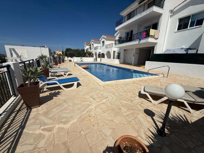 Image No.2-2 Bed Townhouse for sale