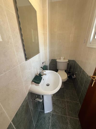 Image No.10-2 Bed Townhouse for sale