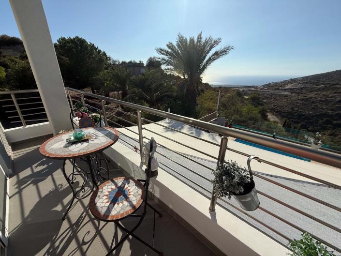 Image No.20-3 Bed Villa / Detached for sale