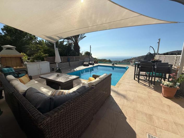 Image No.28-3 Bed Villa / Detached for sale