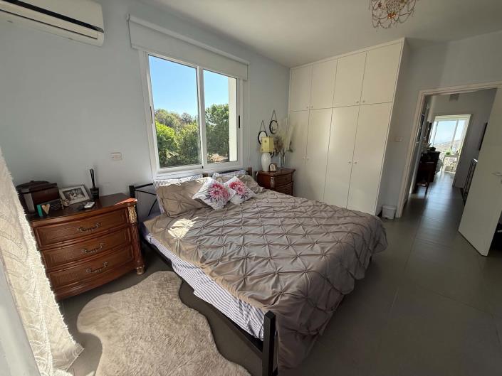 Image No.24-3 Bed Villa / Detached for sale