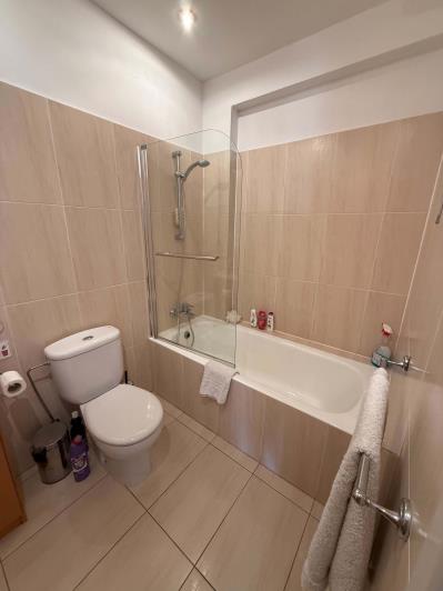 Image No.16-2 Bed Apartment for sale