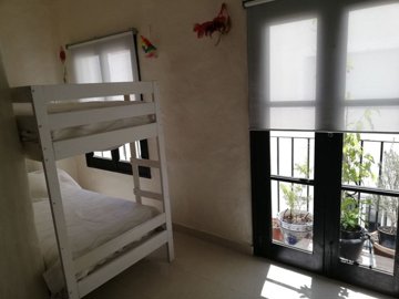 3982-279958-78d1f4f8b6655591b02d22fabb36a692d