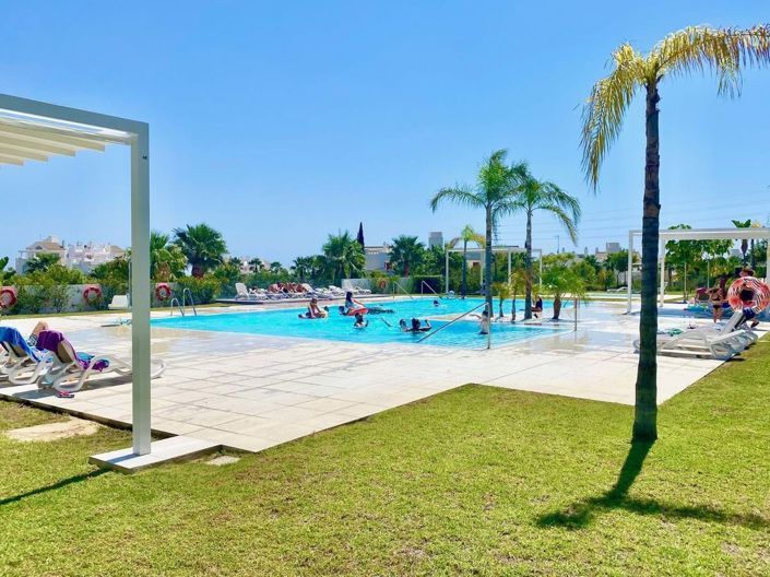 Image No.1-3 Bed Apartment for sale