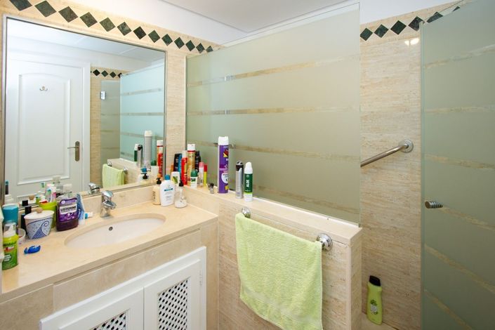 Image No.13-2 Bed Apartment for sale