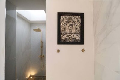 3982-598448-78d1f4f8b6655591b02d22fabb36a692d