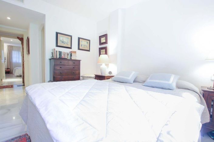 Image No.15-2 Bed Apartment for sale