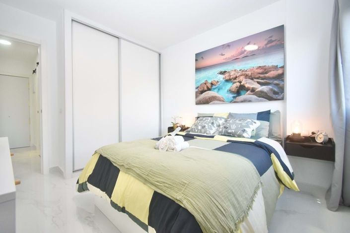 Image No.14-2 Bed Apartment for sale