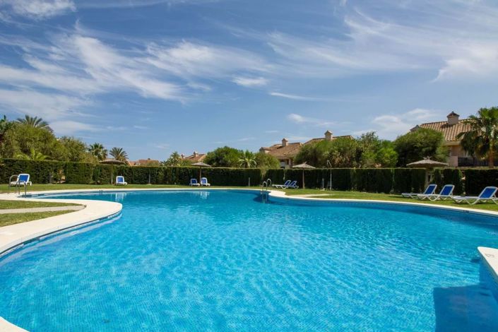 Image No.1-Villa de 4 chambres à vendre à Sotogrande playa