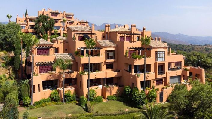 Image No.3-3 Bed Apartment for sale