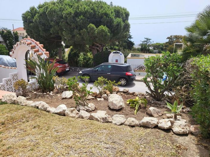 Image No.1-3 Bed Villa for sale