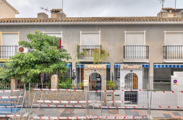 Image No.1-5 Bed Villa for sale