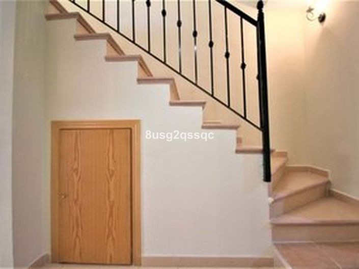 Image No.5-Villa de 3 chambres à vendre à Estepona