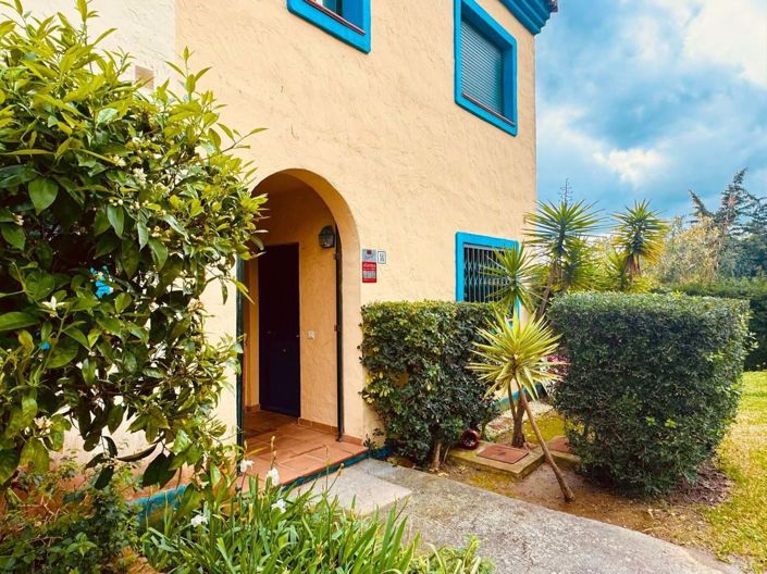 Image No.1-Villa de 3 chambres à vendre à Estepona