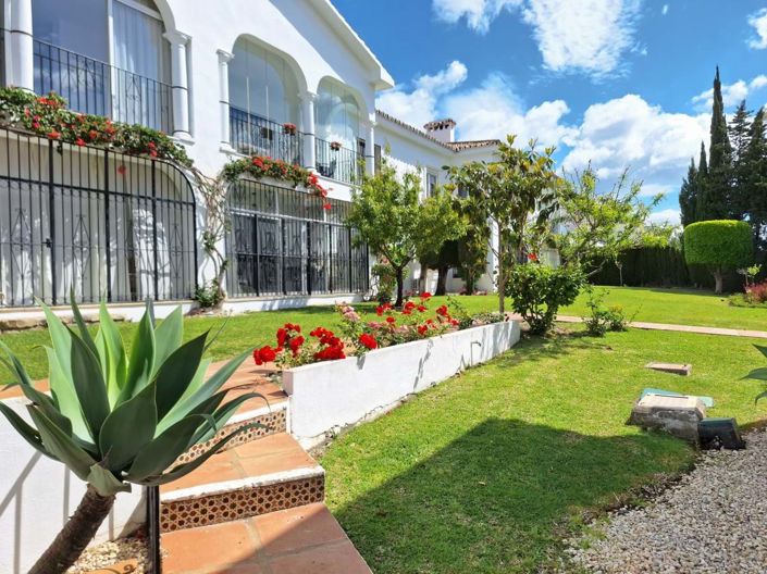 Image No.1-Appartement de 2 chambres à vendre à Estepona