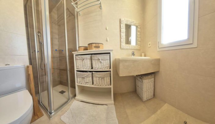 Image No.11-2 Bed Apartment for sale