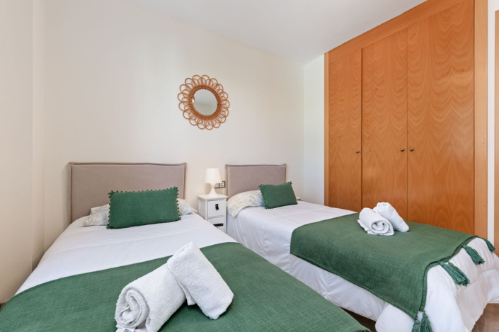 Image No.11-2 Bed Apartment for sale