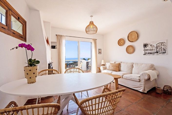 Image No.10-3 Bed Apartment for sale