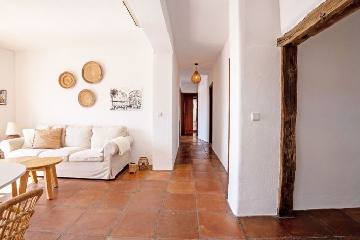 Image No.15-3 Bed Apartment for sale