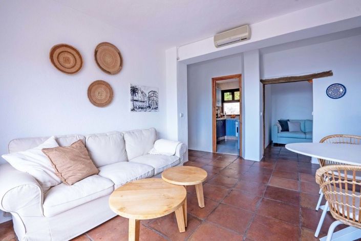 Image No.17-3 Bed Apartment for sale