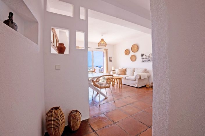 Image No.18-3 Bed Apartment for sale